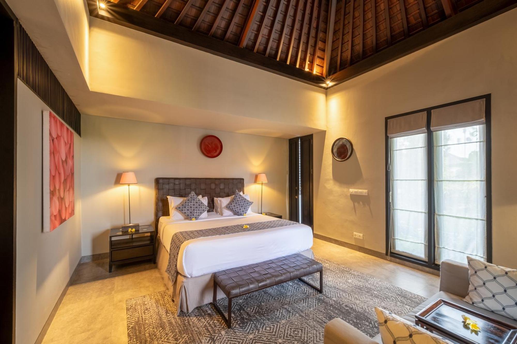 Villa De Suma - Fully Staffed Luxury Villa, Walk To The Beach! Seminyak  Luaran gambar