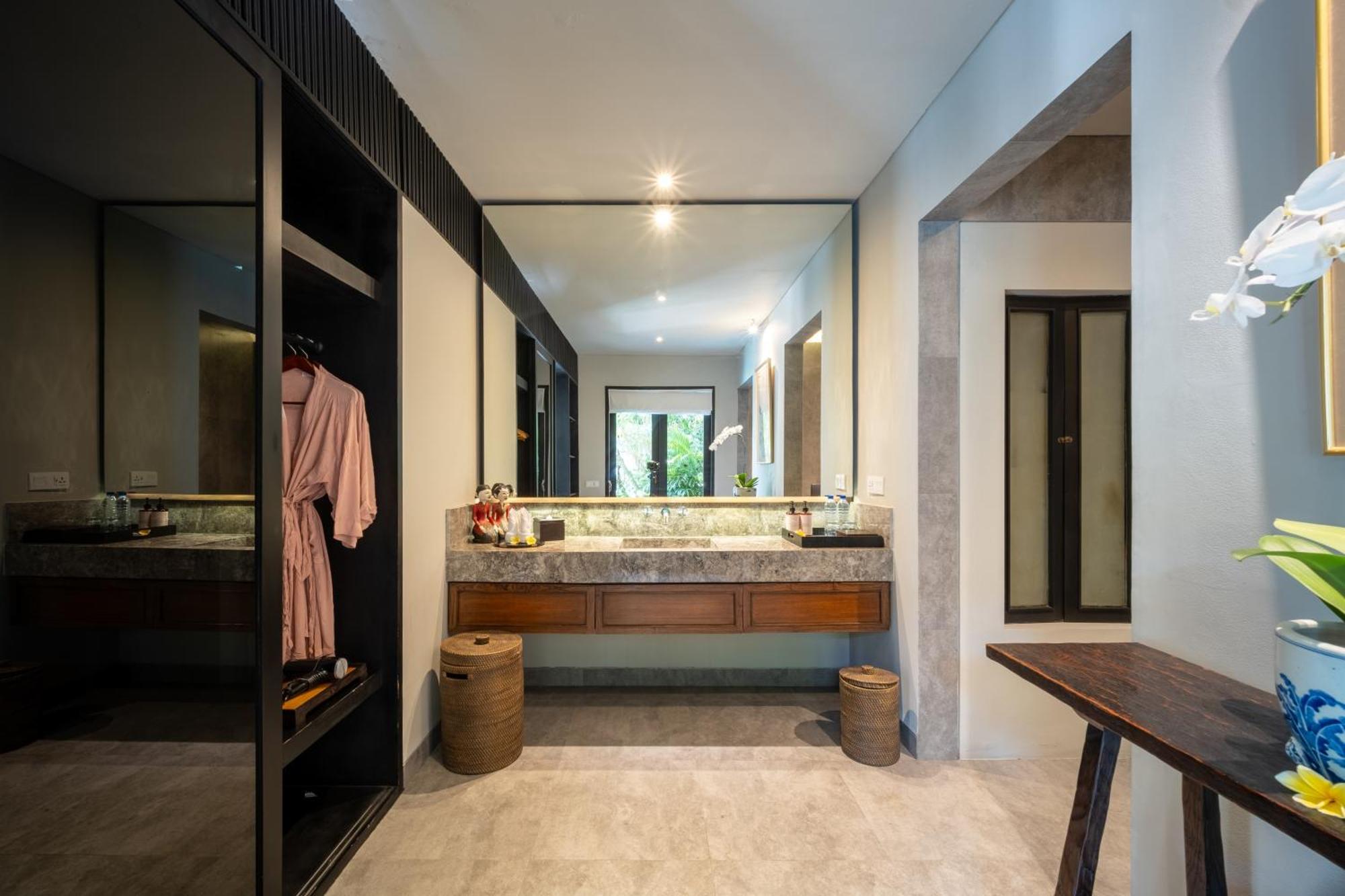Villa De Suma - Fully Staffed Luxury Villa, Walk To The Beach! Seminyak  Luaran gambar