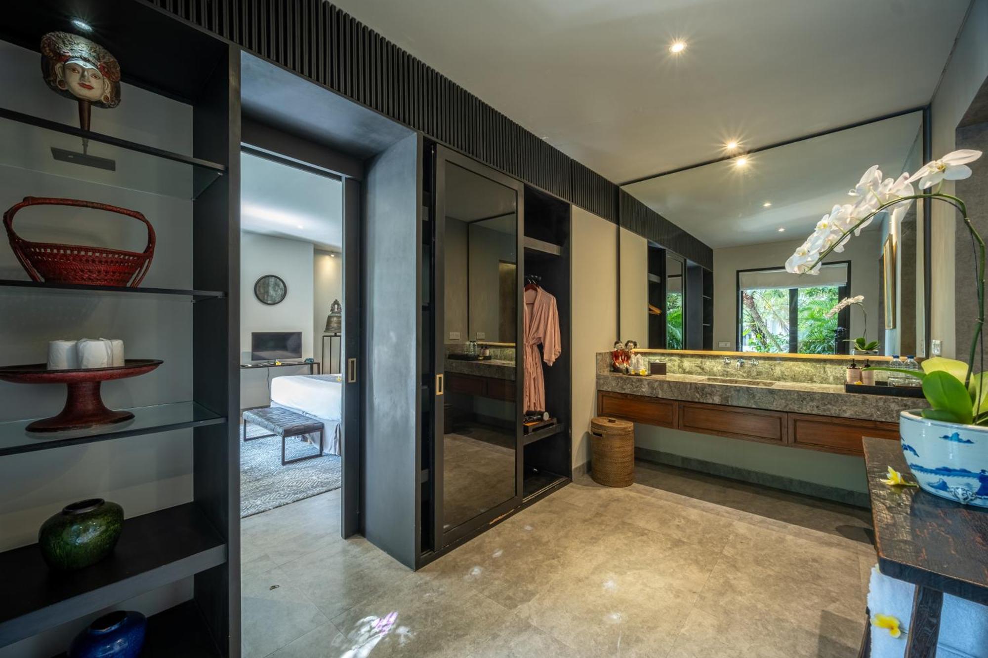 Villa De Suma - Fully Staffed Luxury Villa, Walk To The Beach! Seminyak  Luaran gambar