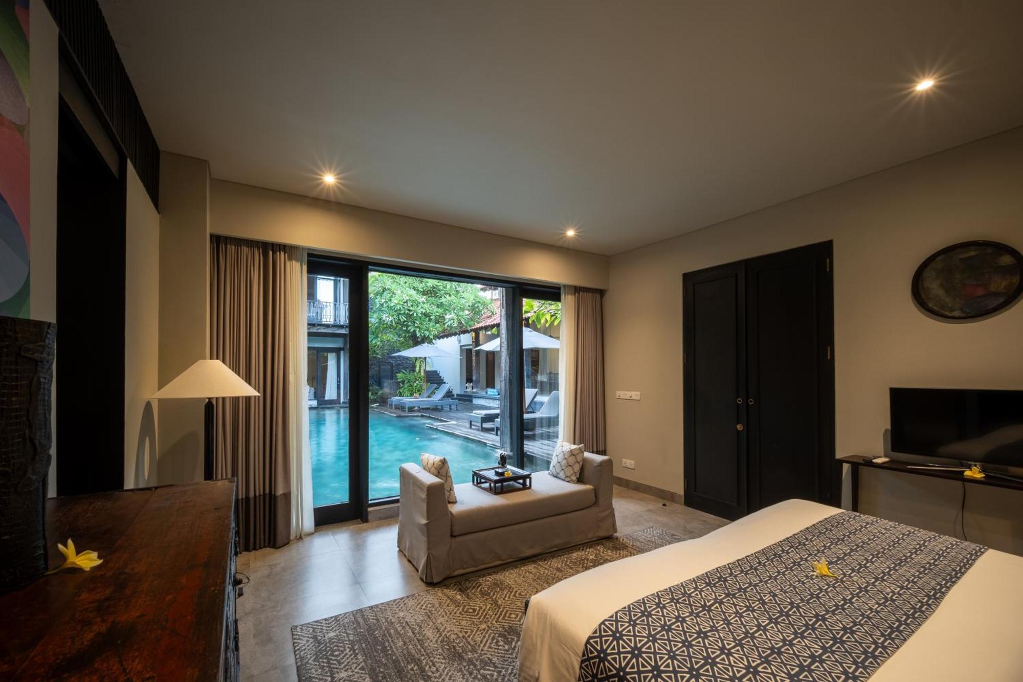 Villa De Suma - Fully Staffed Luxury Villa, Walk To The Beach! Seminyak  Luaran gambar
