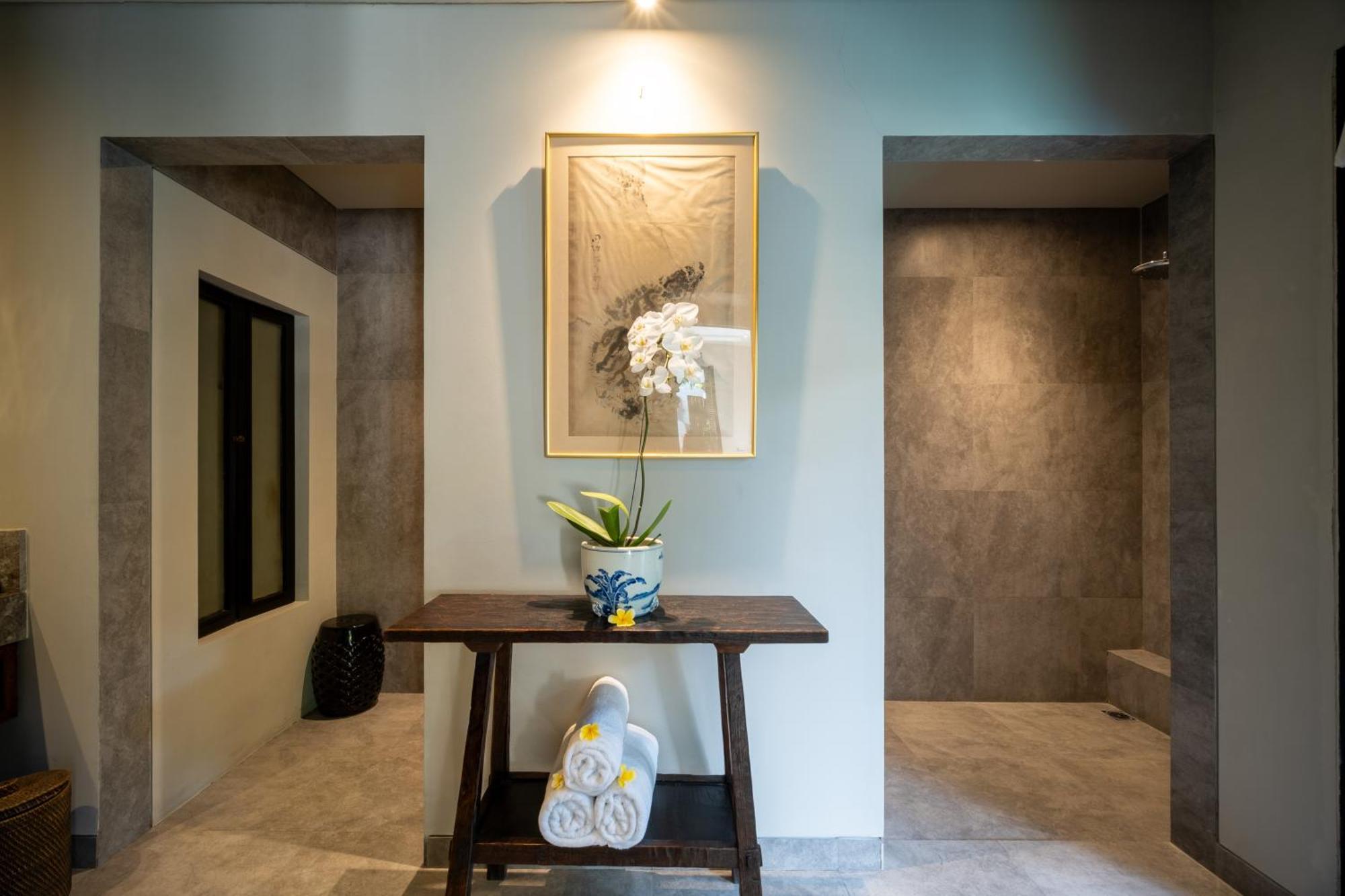 Villa De Suma - Fully Staffed Luxury Villa, Walk To The Beach! Seminyak  Luaran gambar
