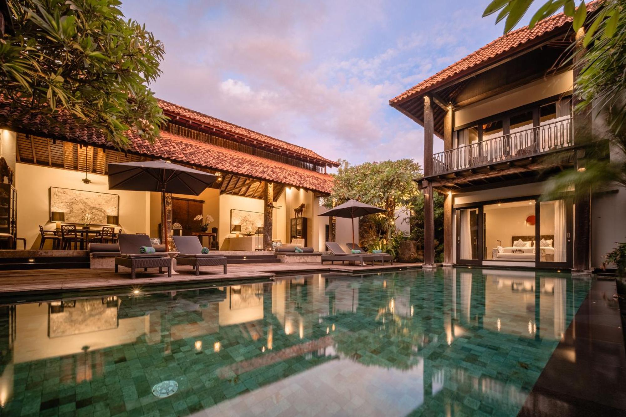 Villa De Suma - Fully Staffed Luxury Villa, Walk To The Beach! Seminyak  Luaran gambar