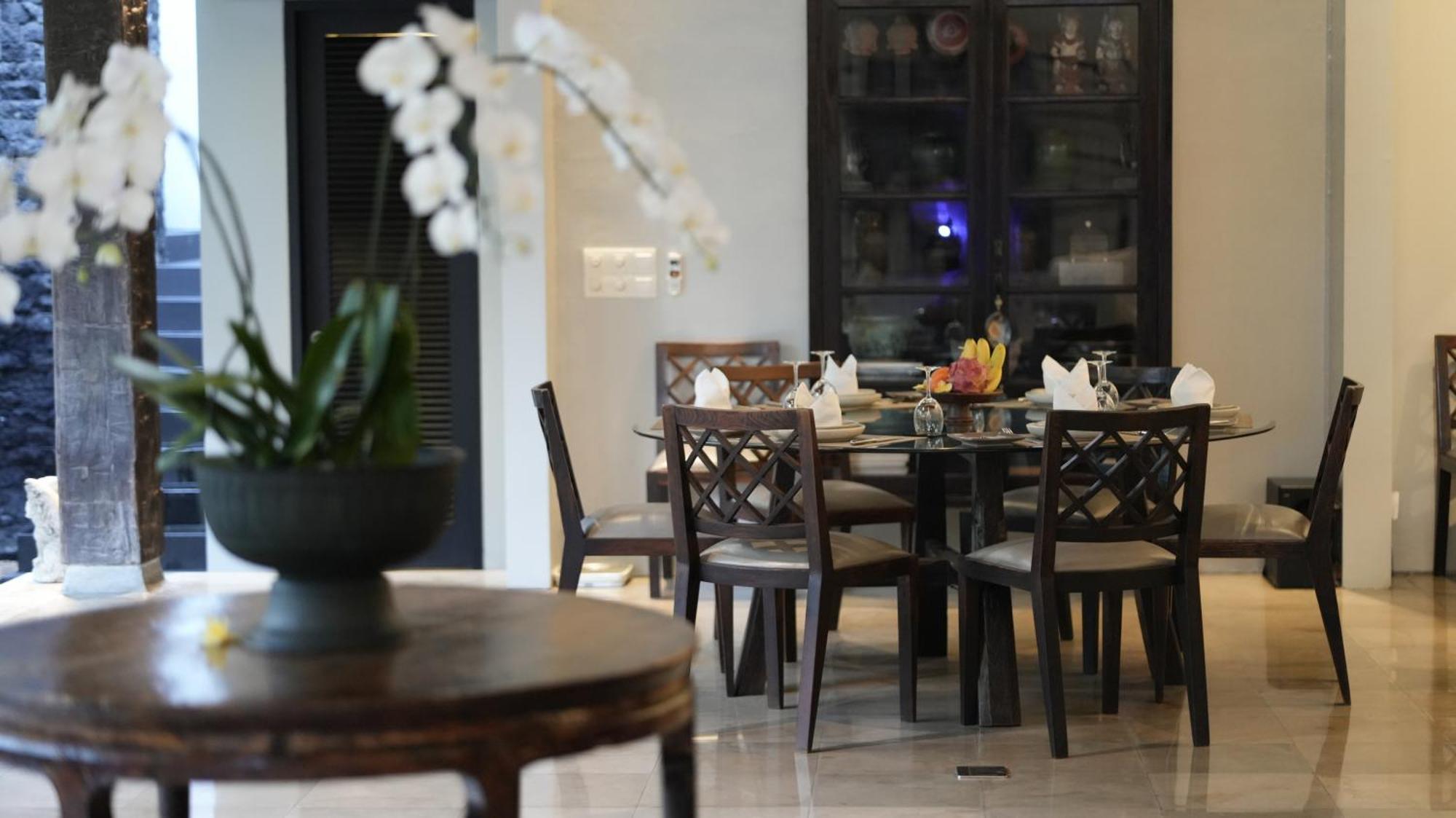 Villa De Suma - Fully Staffed Luxury Villa, Walk To The Beach! Seminyak  Luaran gambar